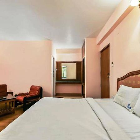 Hotel Blue Bird Ooty Ngoại thất bức ảnh
