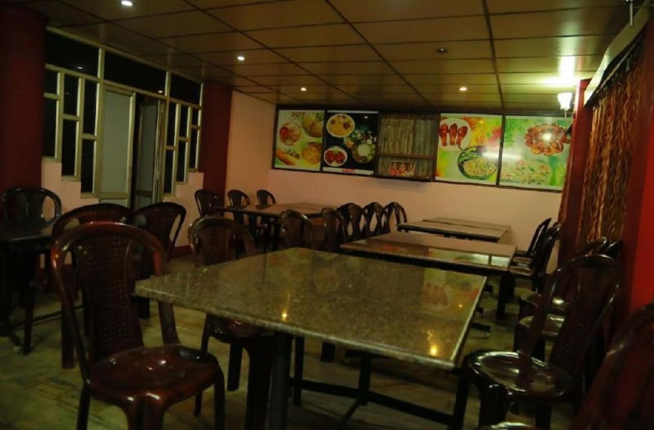 Hotel Blue Bird Ooty Ngoại thất bức ảnh