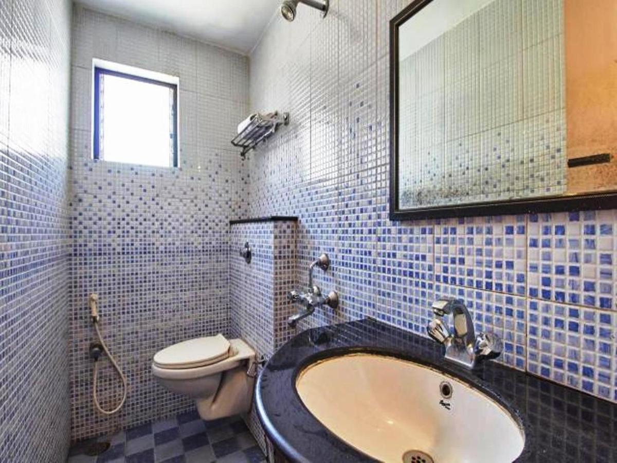 Hotel Blue Bird Ooty Ngoại thất bức ảnh