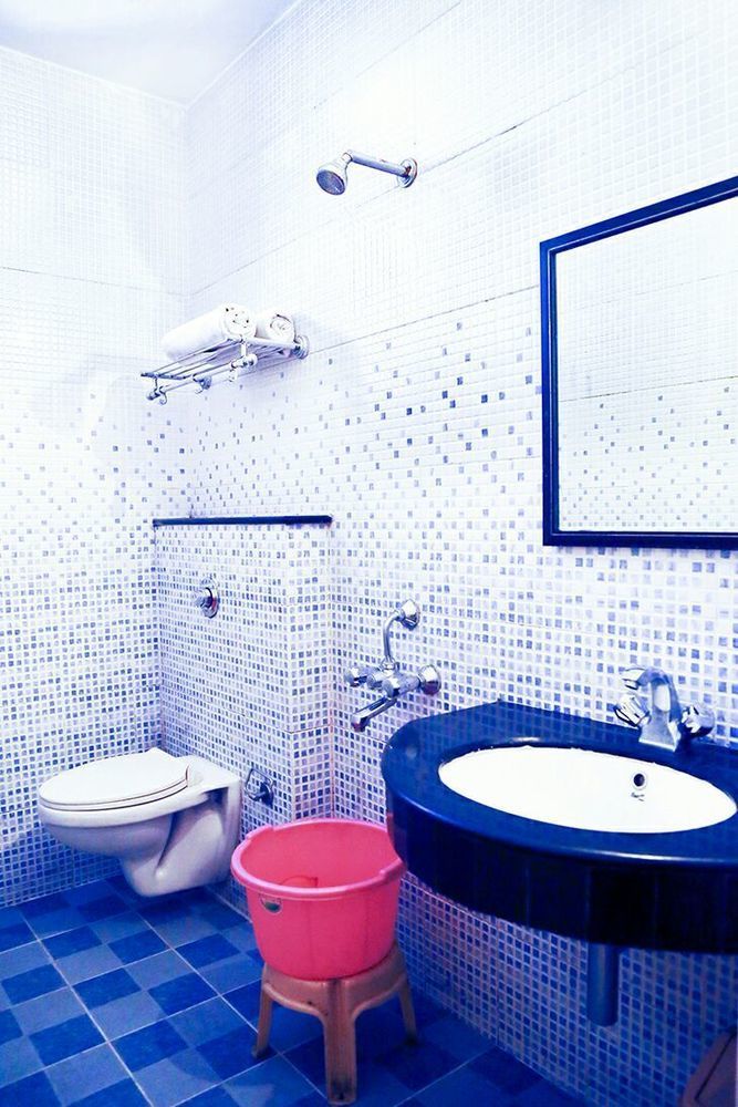 Hotel Blue Bird Ooty Ngoại thất bức ảnh