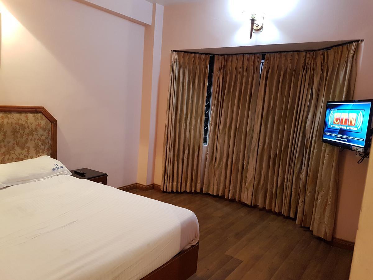 Hotel Blue Bird Ooty Ngoại thất bức ảnh